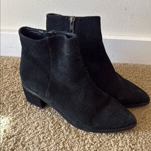 SOLSANA Elegant Black suede Ankle Boots